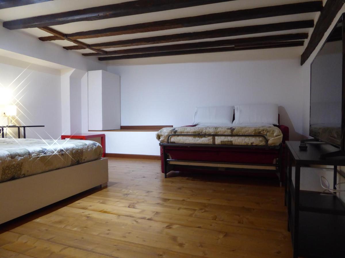 Giudei House Suite بولونيا المظهر الخارجي الصورة